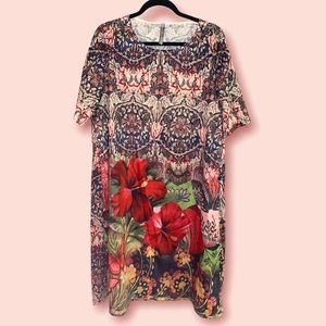 Last chance! $7 bundling with any order by 4/22 Vicky & Lucas floral dress, nwot